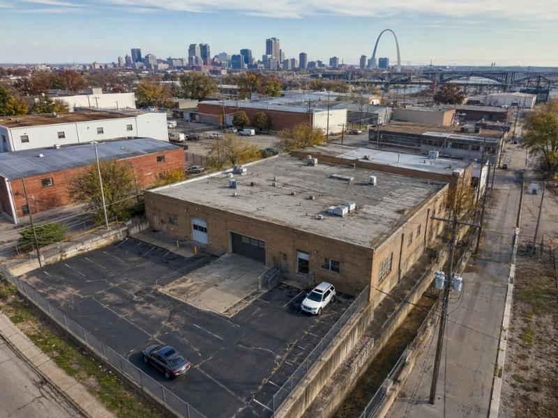 ALTA land survey st louis mo | St. Louis Land Surveying ALTA land survey in St Louis MO showing an existing commercial property, access, surrounding improvements, and redevelopment conditions before design.
